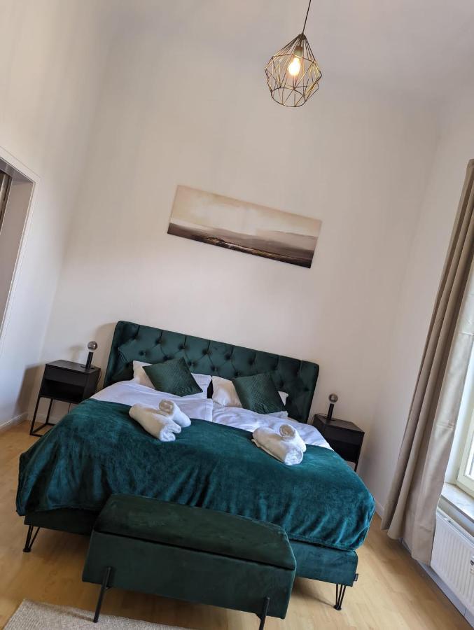 Homey Apartments - Riverside - Mit Weserblick Und Parkplatz Бремен Екстериор снимка