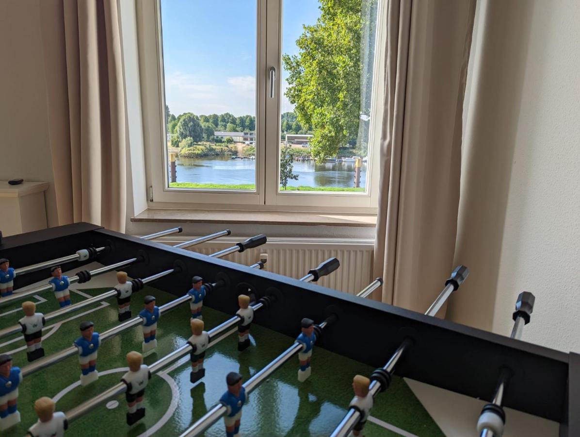 Homey Apartments - Riverside - Mit Weserblick Und Parkplatz Бремен Екстериор снимка